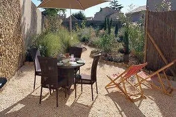 Domaine De Puychene בית נופש *